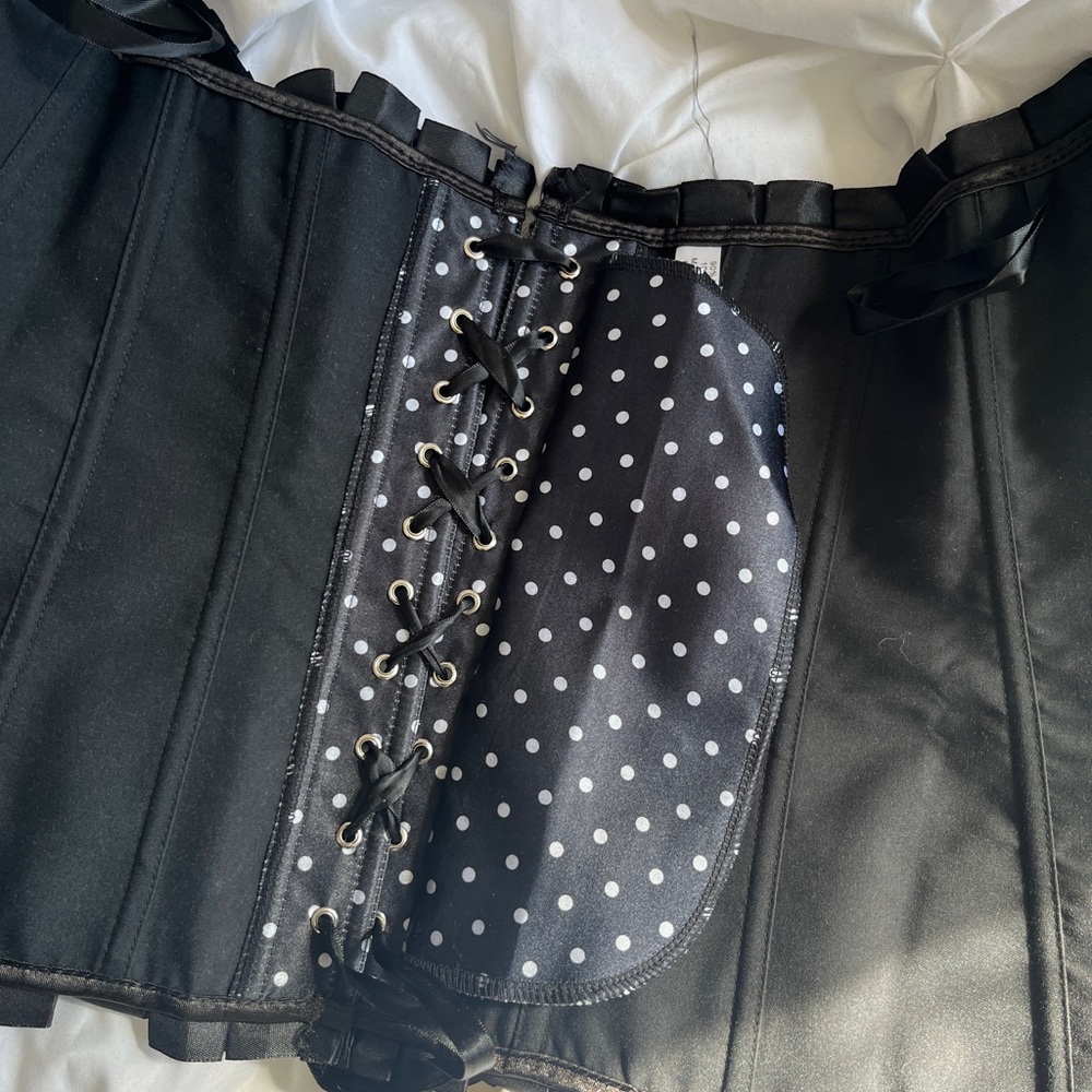 Black polka dot corset top - Picture 8 of 8